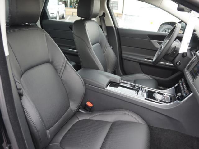 2016 Jaguar XF 35t Prestige RWD