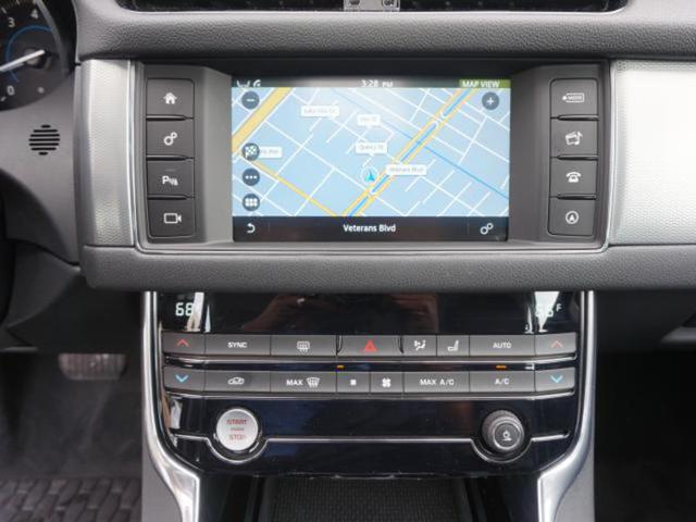 2016 Jaguar XF 35t Prestige RWD