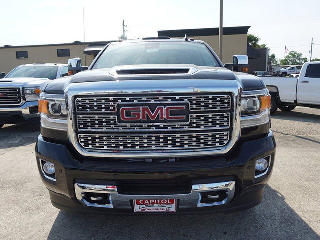 2018 GMC Sierra 2500HD Denali 4WD 153WB