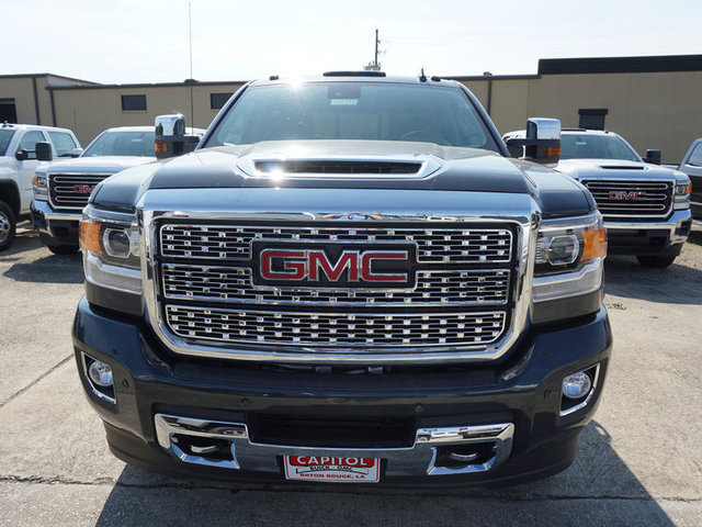 2018 GMC Sierra 2500HD Denali 4WD 153WB