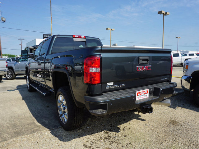 2018 GMC Sierra 2500HD Denali 4WD 153WB