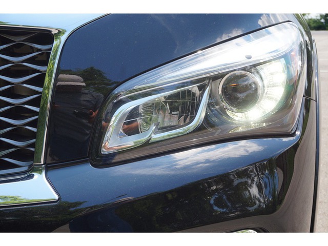 2016 INFINITI QX80 2WD