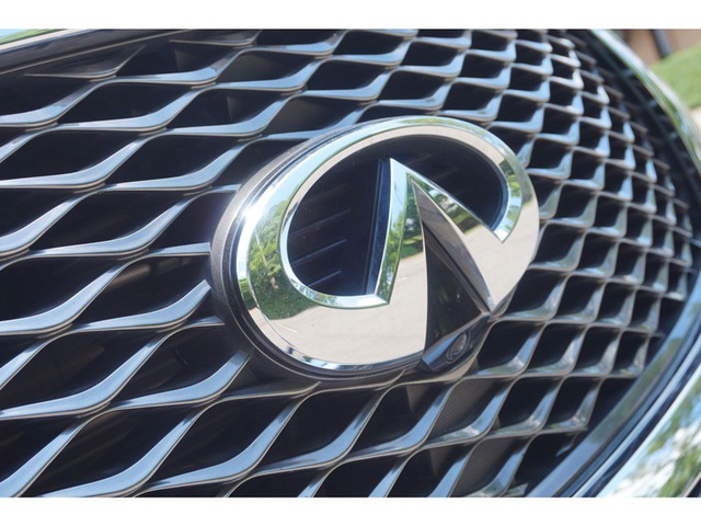 2016 INFINITI QX80 2WD