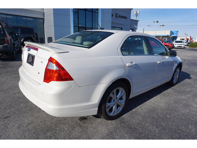 2012 Ford Fusion SE
