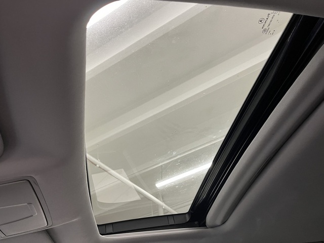 2017 Acura MDX Titanium FWD