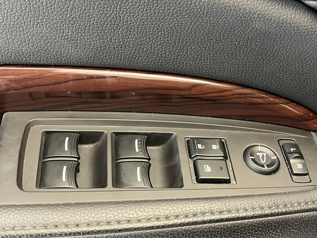 2017 Acura MDX Titanium FWD