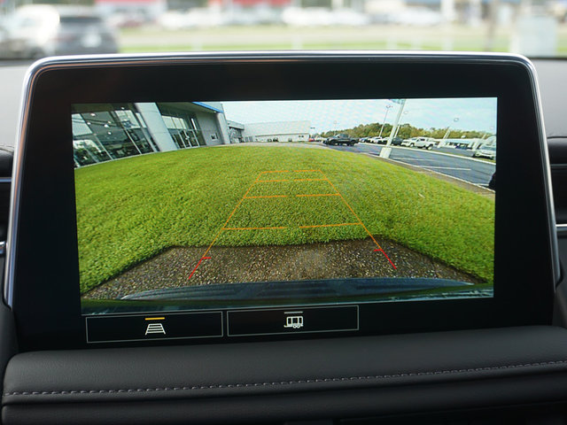 2021 Chevrolet Suburban LT 2WD