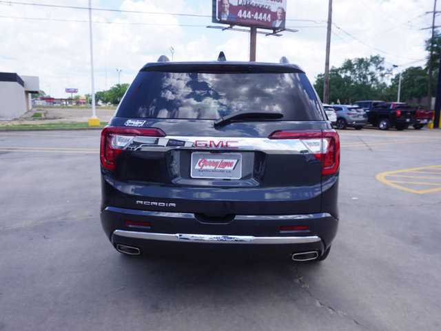 2022 GMC Acadia Denali FWD