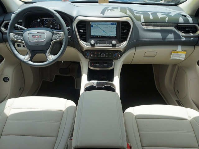 2022 GMC Acadia Denali FWD