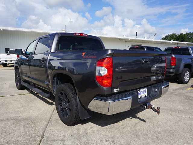 2018 Toyota Tundra SR5 4WD 5.7L V8