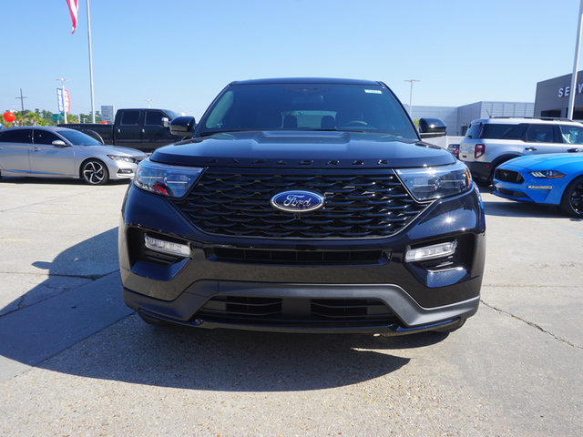 2022 Ford Explorer ST-Line RWD