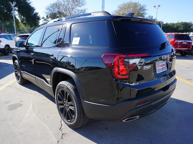 2023 GMC Acadia SLT FWD