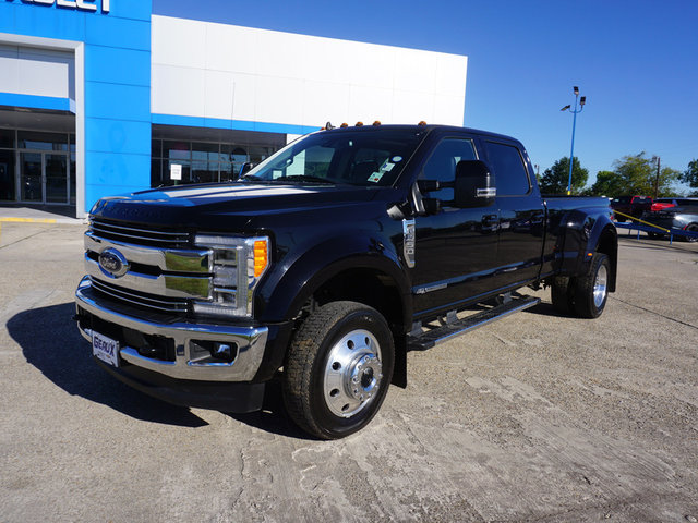 2019 Ford F-450 Lariat SD 4WD 8ft Box DRW