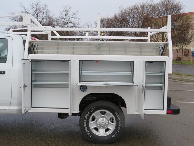 2022 Ram 2500 Tradesman 4WD 8ft Box