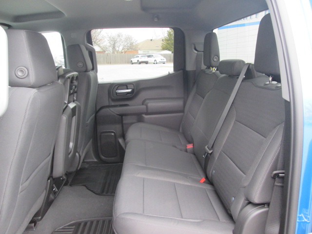 2023 Chevrolet Silverado 1500 Custom 4WD 147WB