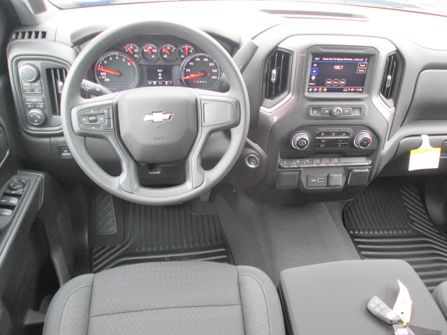 2023 Chevrolet Silverado 1500 Custom 4WD 147WB