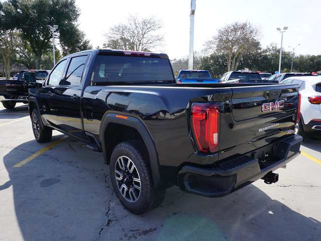 2023 GMC Sierra 2500HD AT4 4WD 159WB