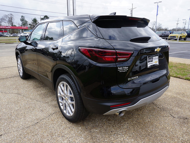 2023 Chevrolet Blazer LT w/2LT FWD