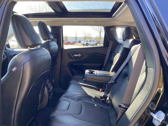 2023 Jeep Cherokee Altitude Lux 4WD