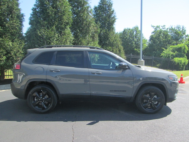 2023 Jeep Cherokee Altitude Lux 4WD