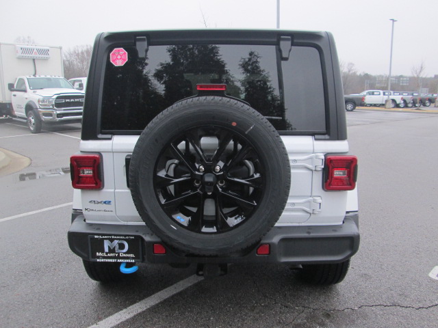 2023 Jeep Wrangler Sahara 4WD 4xe