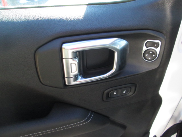 2023 Jeep Wrangler Sahara 4WD 4xe