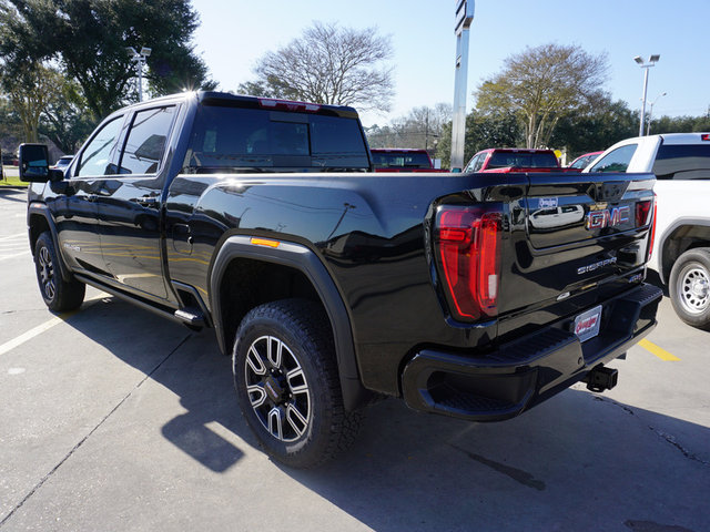 2023 GMC Sierra 2500HD AT4 4WD 159WB