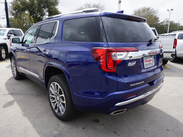 2023 GMC Acadia Denali FWD