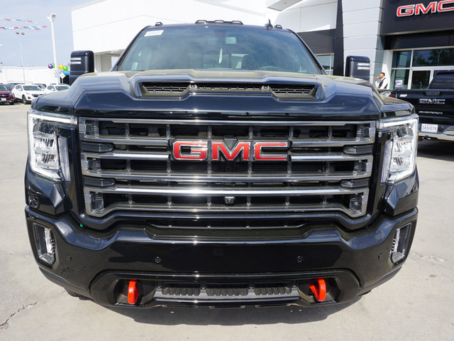 2023 GMC Sierra 2500HD AT4 4WD 159WB