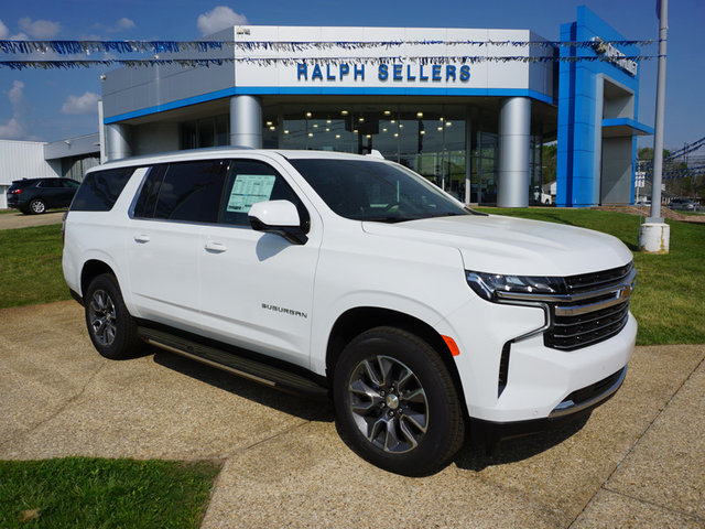 2023 Chevrolet Suburban LT 2WD