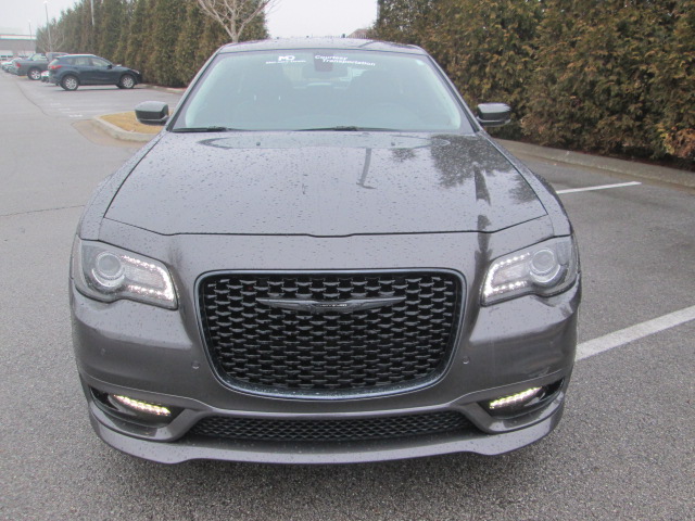 2023 Chrysler 300 Touring L RWD