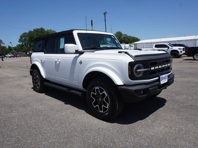 2022 Ford Bronco Outer Banks 4WD