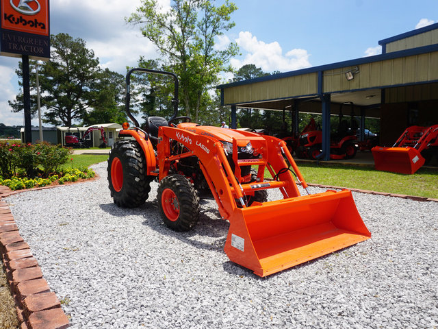 2023 Kubota L2502DT 