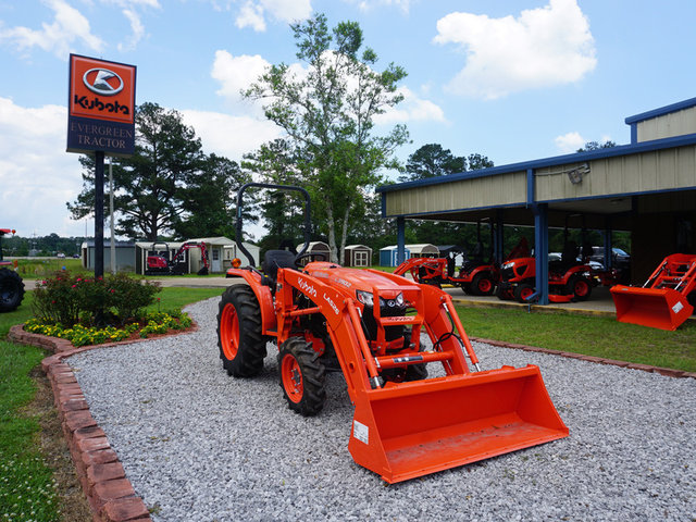 2023 Kubota L3902HST 