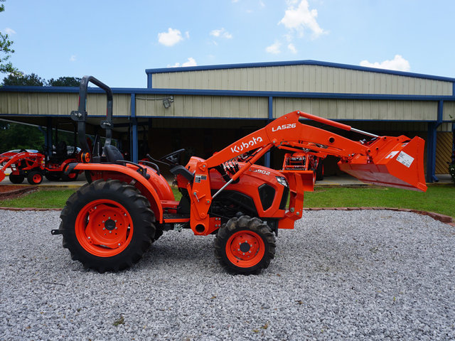 2023 Kubota L3902HST 