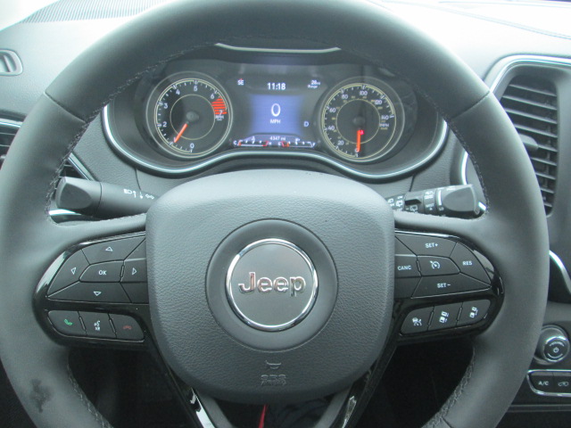 2023 Jeep Cherokee Altitude Lux 4WD