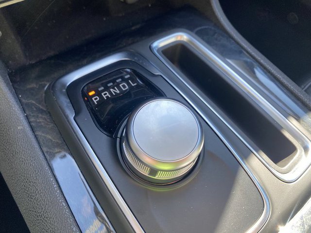 2023 Chrysler 300 Touring L RWD