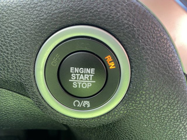 2023 Chrysler 300 Touring L RWD