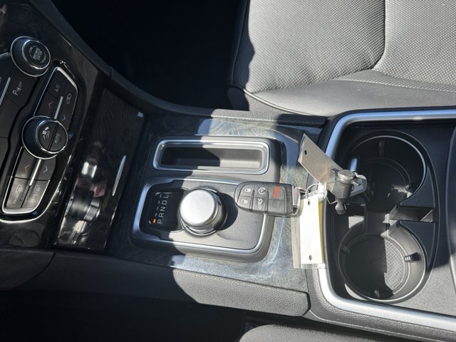 2023 Chrysler 300 Touring L RWD