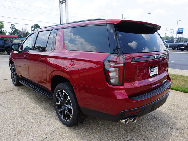 2023 Chevrolet Suburban RST 4WD