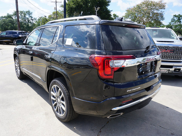 2023 GMC Acadia Denali FWD