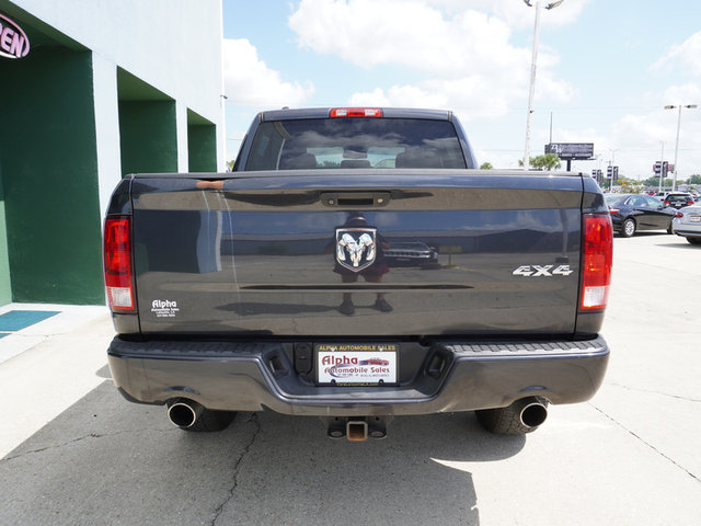 2014 Ram 1500 Express 4WD 140WB