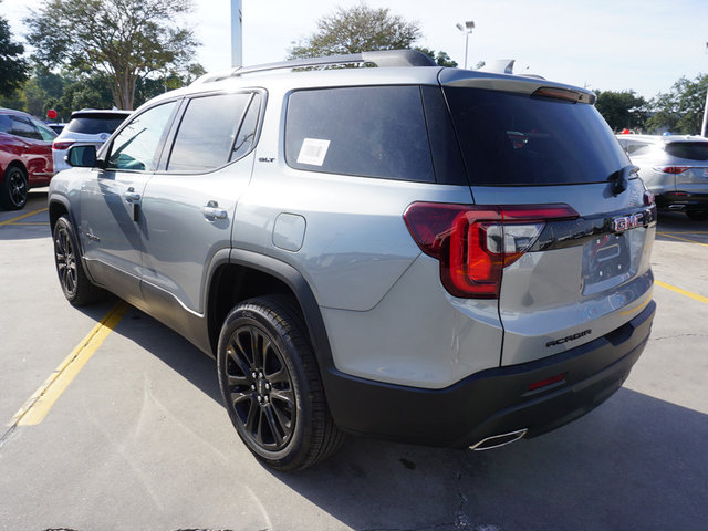 2023 GMC Acadia SLT FWD