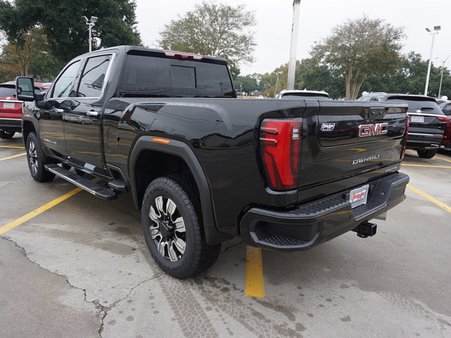 2024 GMC Sierra 2500HD Denali 4WD 159WB