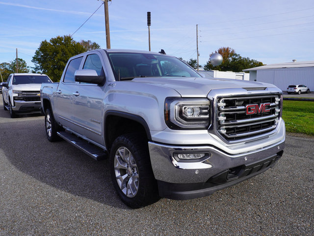 2017 GMC Sierra 1500 SLT 4WD 143WB