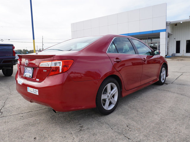 2013 Toyota Camry SE