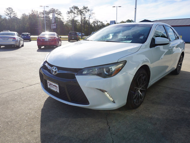 2015 Toyota Camry XSE