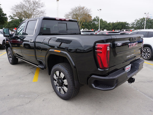 2024 GMC Sierra 2500HD Denali 4WD 159WB