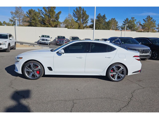 2024 Genesis G70 2.5T