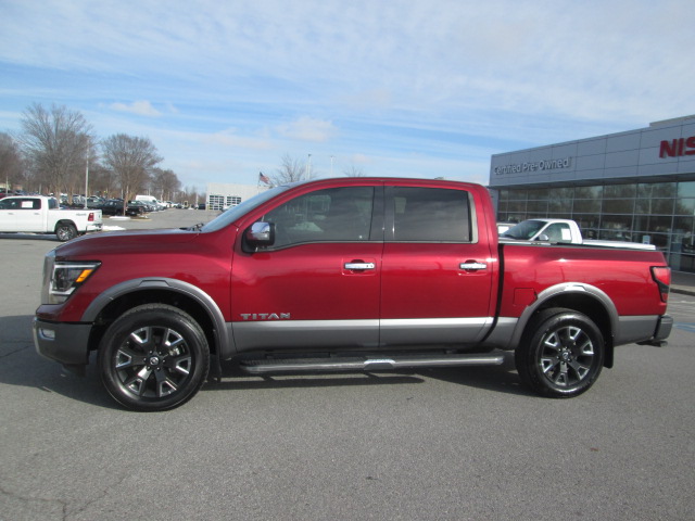 2022 Nissan Titan Platinum Reserve 4WD